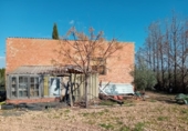 Chalet independiente con terreno en venta en la España, Bolaños de Calatrava, ref: TR404136 foto