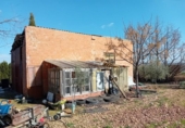 Chalet independiente con terreno en venta en la España, Bolaños de Calatrava, ref: TR404136 foto