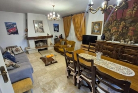 Fabero 1200&nbsp;m²