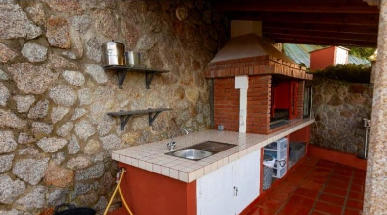 La Coruna - Abegondo - 2800m2