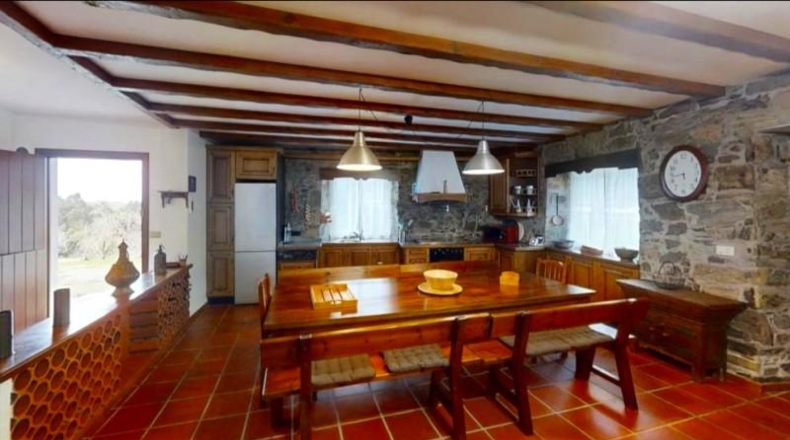 La Coruna - Abegondo - 2800m2