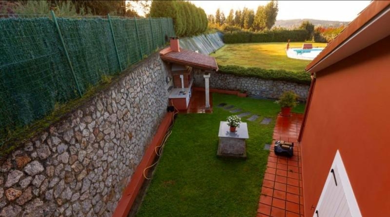 La Coruna - Abegondo - 2800m2