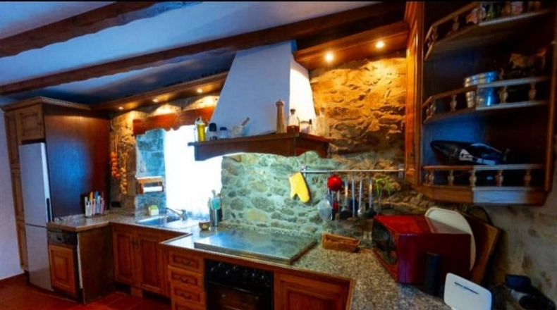 La Coruna - Abegondo - 2800m2