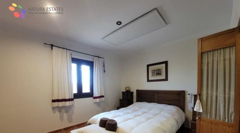 Almería - Ventanicas-El Cantal - 2680m2
