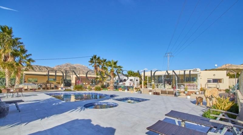 Alicante - Dolores - 2832m2