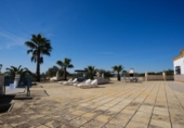 Chalet independiente con terreno en venta en la España, Lora del Río, ref: TR375170 foto