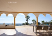 Chalet independiente con terreno en venta en la España, Lora del Río, ref: TR375170 foto