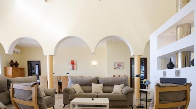 Seville - Lora del Río - 40000m2
