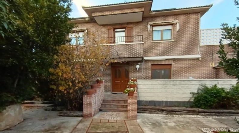 Вальядолид - Renedo de Esgueva - 1122m2
