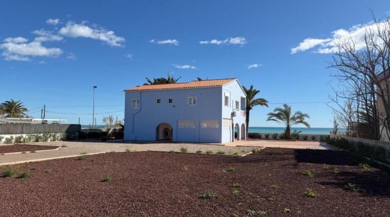 Castellon - Almenara - 1209m2