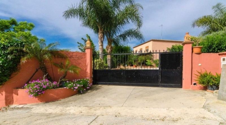 Malaga - Estepona - 2946m2