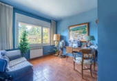 Отдельно стоящий дом с участком на продажу в городе Arenys de Mar Фото
