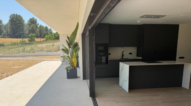 Barcelona - Sant Esteve Sesrovires - 1500m2
