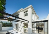 Xalet independent amb terreny en venda a la España, Marbella, ref.: TR333869 foto