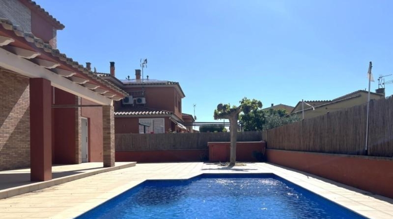 Gerona - Sant Pere Pescador - 399m2