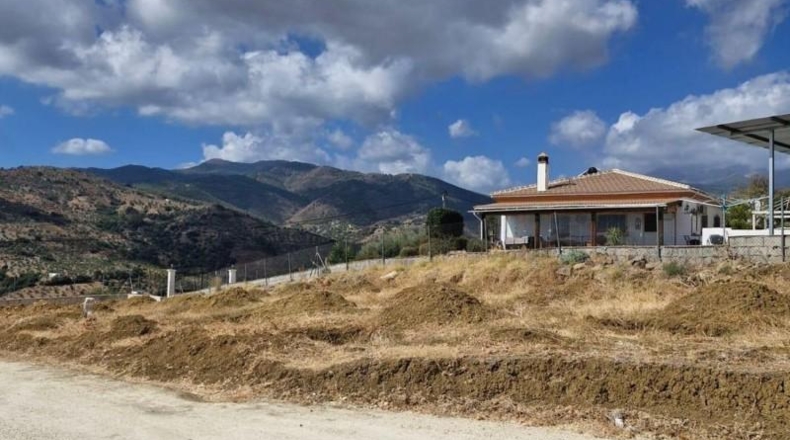 Málaga - Tolox - 5000m2