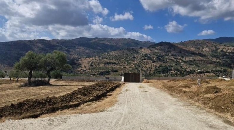 Málaga - Tolox - 5000m2