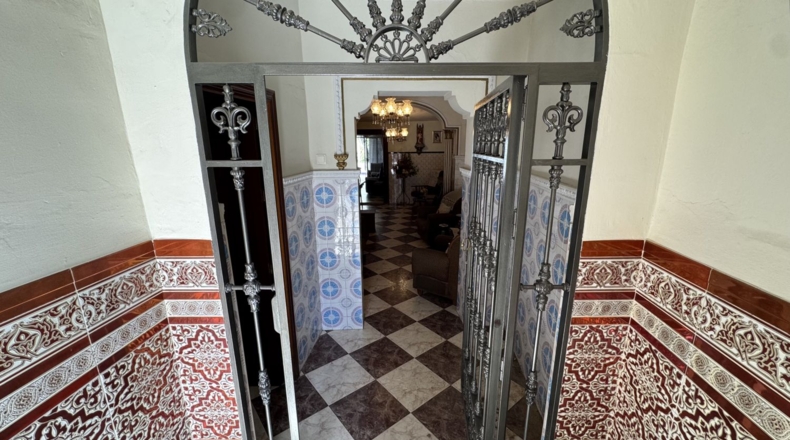 Sevilla - Brenes - 238m2