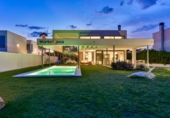 Chalet independiente con terreno en venta en Bétera ref: TR111663 foto