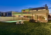 Chalet independiente con terreno en venta en Bétera ref: TR111663 foto