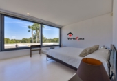 Chalet independiente con terreno en venta en Bétera ref: TR111663 foto