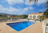 Casa de campo con terreno en venta en Águilas ref: TR94680 foto