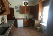 Загородный дом с участком на продажу в городе Хаэн. Фото