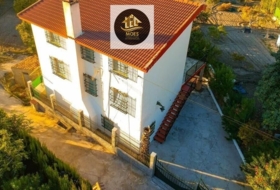 Jaén 1200&nbsp;m² 