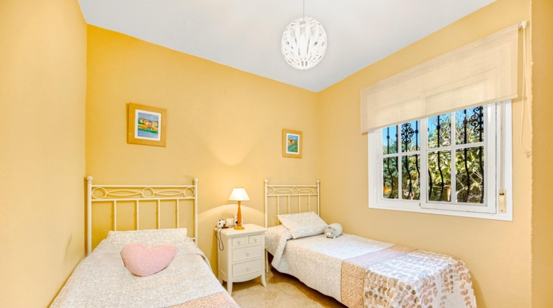 Cádiz - Чиклана-де-ла-Фронтера - 8320m2