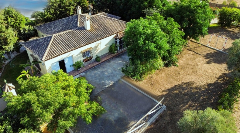 Cádiz - Чиклана-де-ла-Фронтера - 8320m2