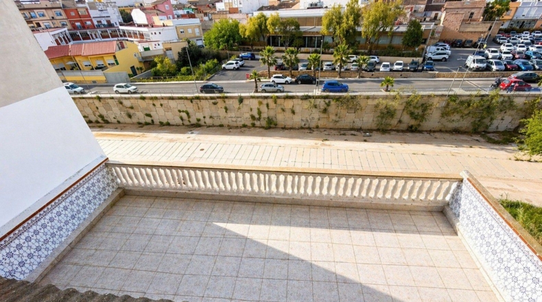 València - Villamarchante - 497m2