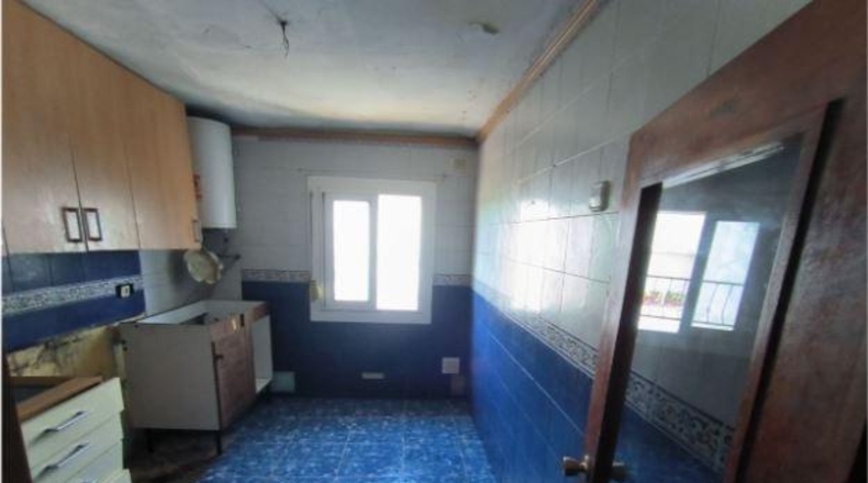Барселона - Santa Margarida de Montbui - Nucli antic - 135m2