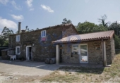 Casa de camp amb terreny en venda a la España, O Barral, ref.: TR169330 foto