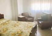 Chalet independiente con terreno en venta en la España, Cacabelos, ref: TR406465 foto