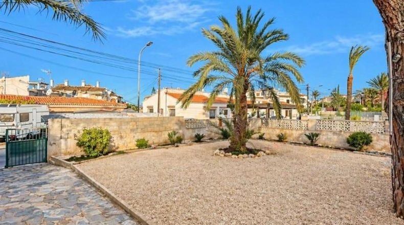 Alicante - Torrevieja - 586m2
