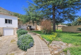 Barx 826&nbsp;m²
