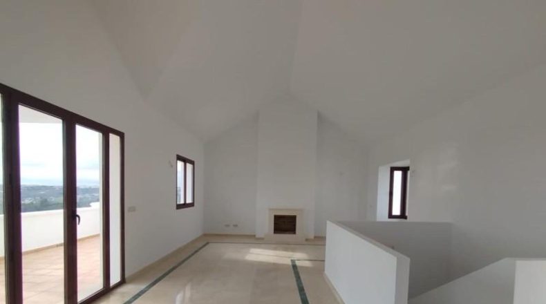 Малага - Casares - 240m2