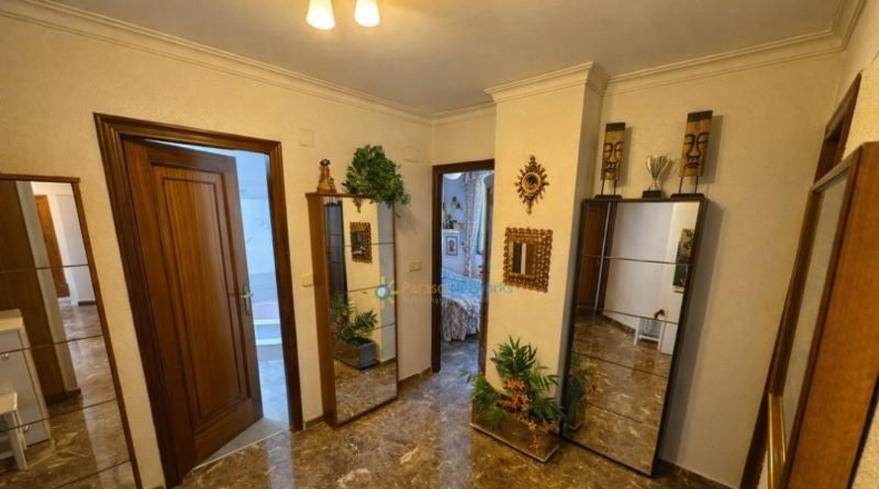 Alicante - Adsubia - 322m2
