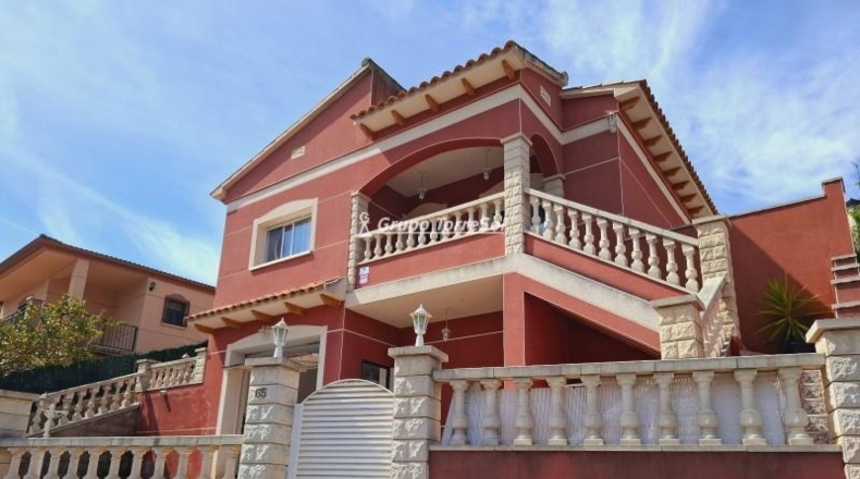 Барселона - Castellet - 626m2