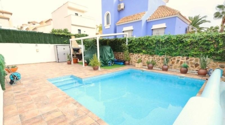 Alicante - San Miguel de Salinas - 250m2