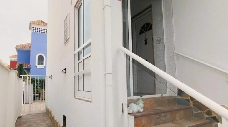 Alicante - San Miguel de Salinas - 250m2