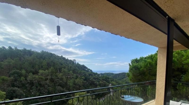 Girona - Льорет де Мар - 884m2