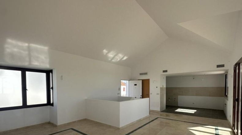 Малага - Casares - 244m2