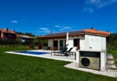 Xalet independent amb terreny en venda a la España, Ribadesella, ref.: TR406567 foto
