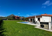 Xalet independent amb terreny en venda a la España, Ribadesella, ref.: TR406567 foto