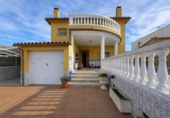 Casa de pueblo en venta en la España, Castelló d'Empúries, ref: TR400878 foto