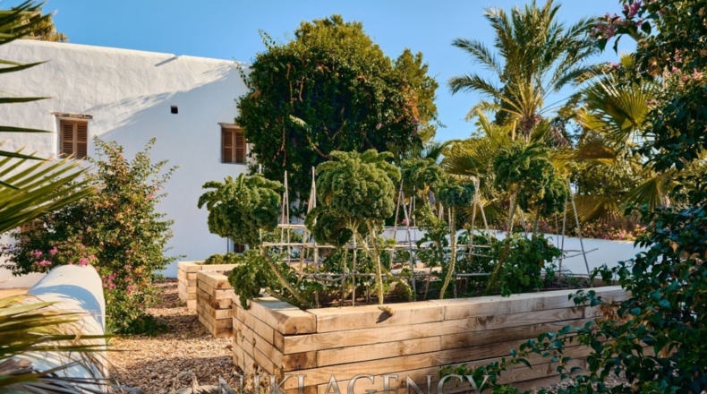 Islas Baleares - Santa Eulalia del Río - 3336m2