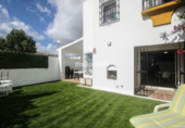 Chalet adosado con terreno en venta en Casares ref: TR404947 foto