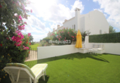 Chalet adosado con terreno en venta en Casares ref: TR404947 foto