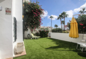 Chalet adosado con terreno en venta en Casares ref: TR404947 foto